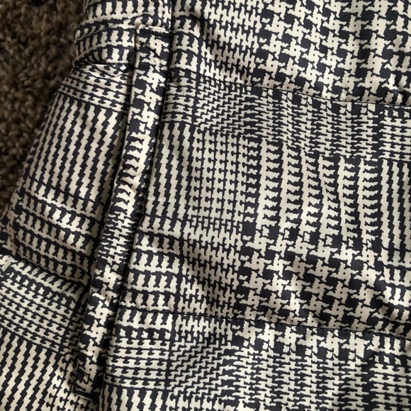 Banana Republic Houndstooth Vest - Picture 3 of 5